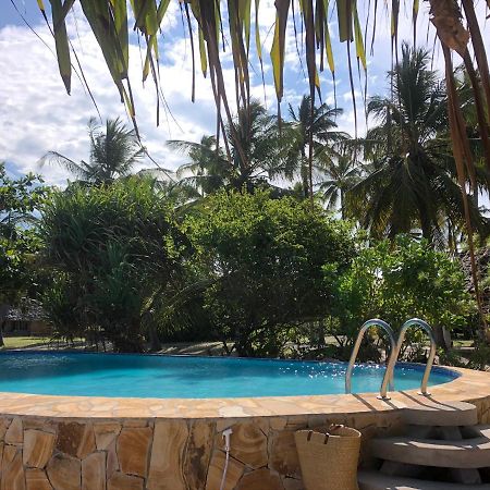Emayani Beach Lodge Pangani Екстер'єр фото